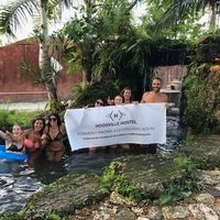 Everglades Hostel and Tours