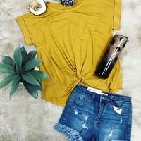 Southern Sassy Boutique and Tanning