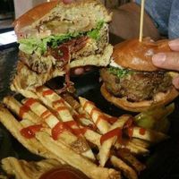 Fat Lolo's