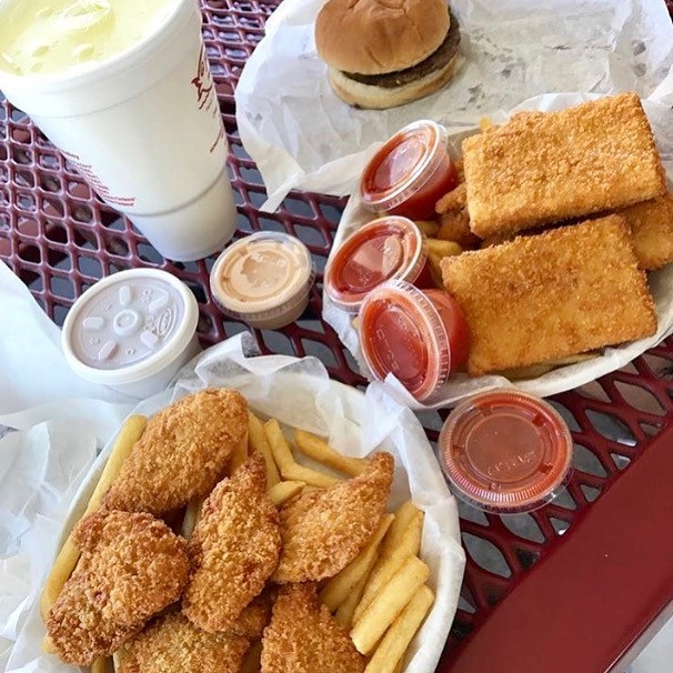 What’s for lunch? #fishandchips #takeoutfood #patioweather... #arizonawinter #supportsmallbusinesses See more